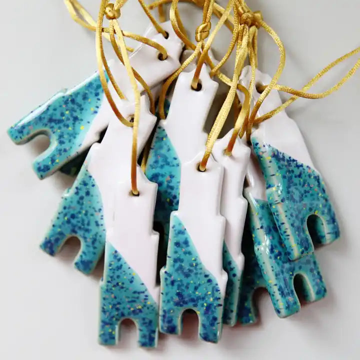 Domhanger van keramiek-Kerstbal-KimCuhfus-Winkel van Utrecht / VVV