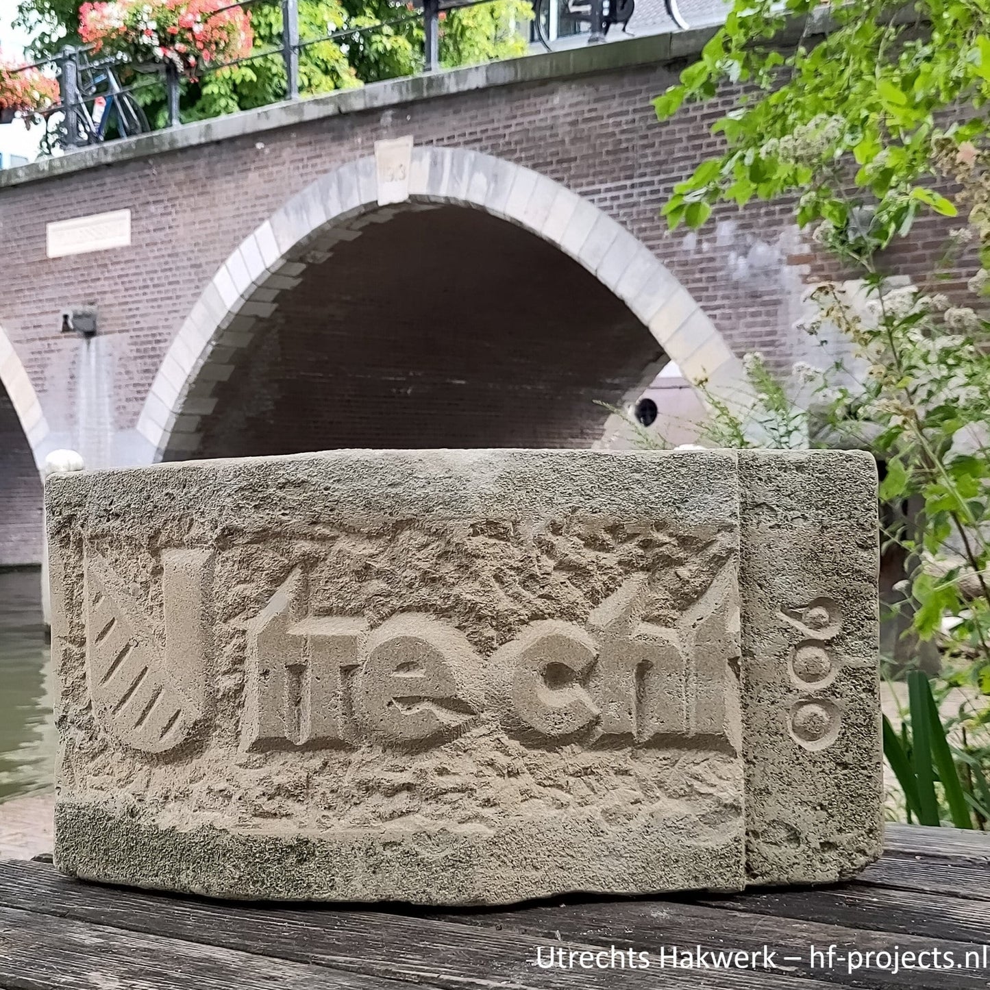 Utrechts Hakwerk-Laura Kok-Winkel van Utrecht / VVV