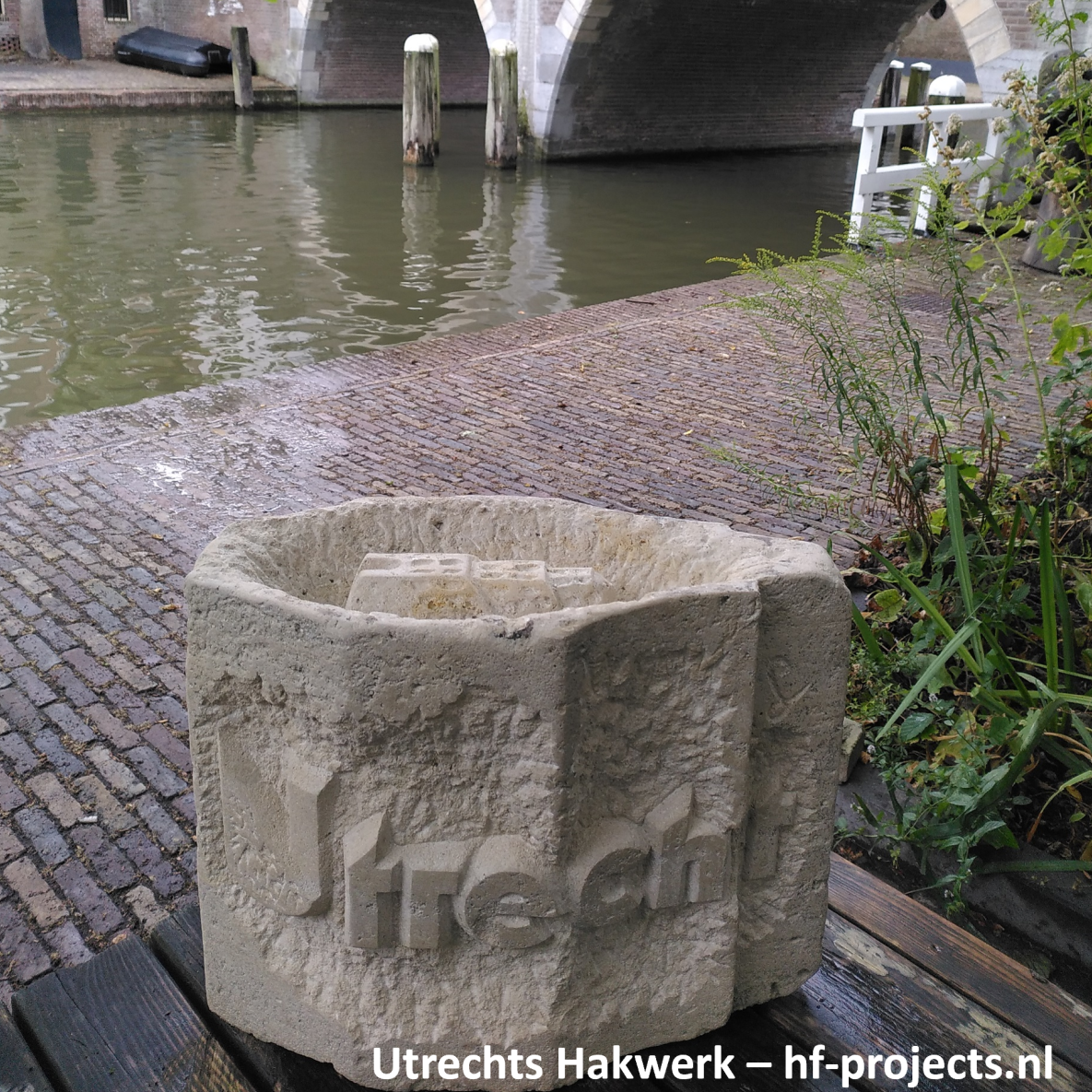 Utrechts Hakwerk-Laura Kok-Winkel van Utrecht / VVV