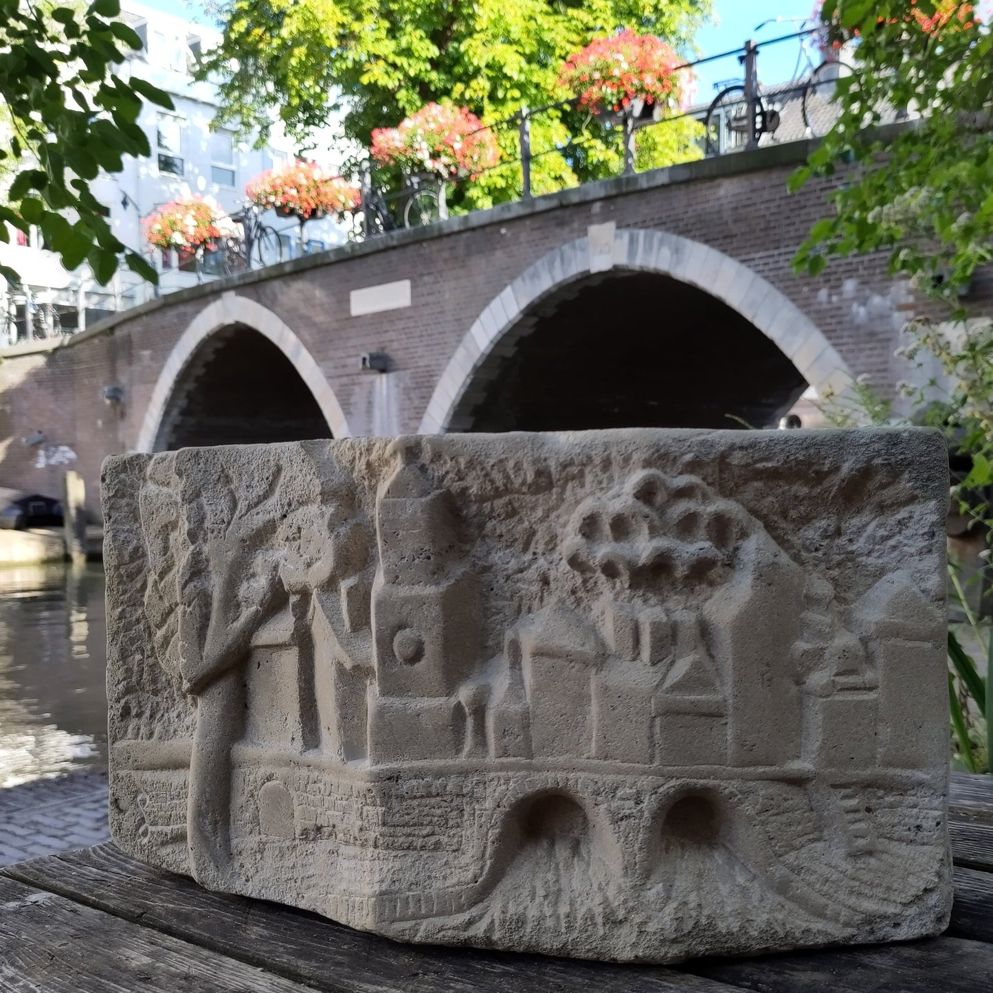 Utrechts Hakwerk-Laura Kok-Winkel van Utrecht / VVV