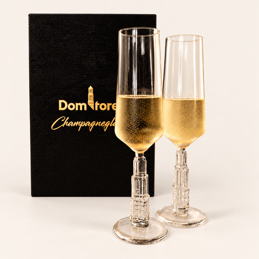 Domtoren Champagneglazen – beige studiofoto