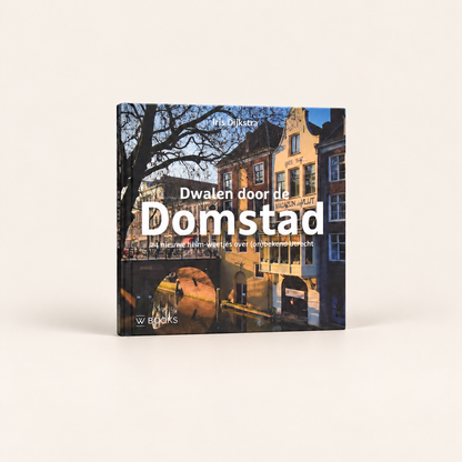 Dwalen door de Domstad – beige studiofoto