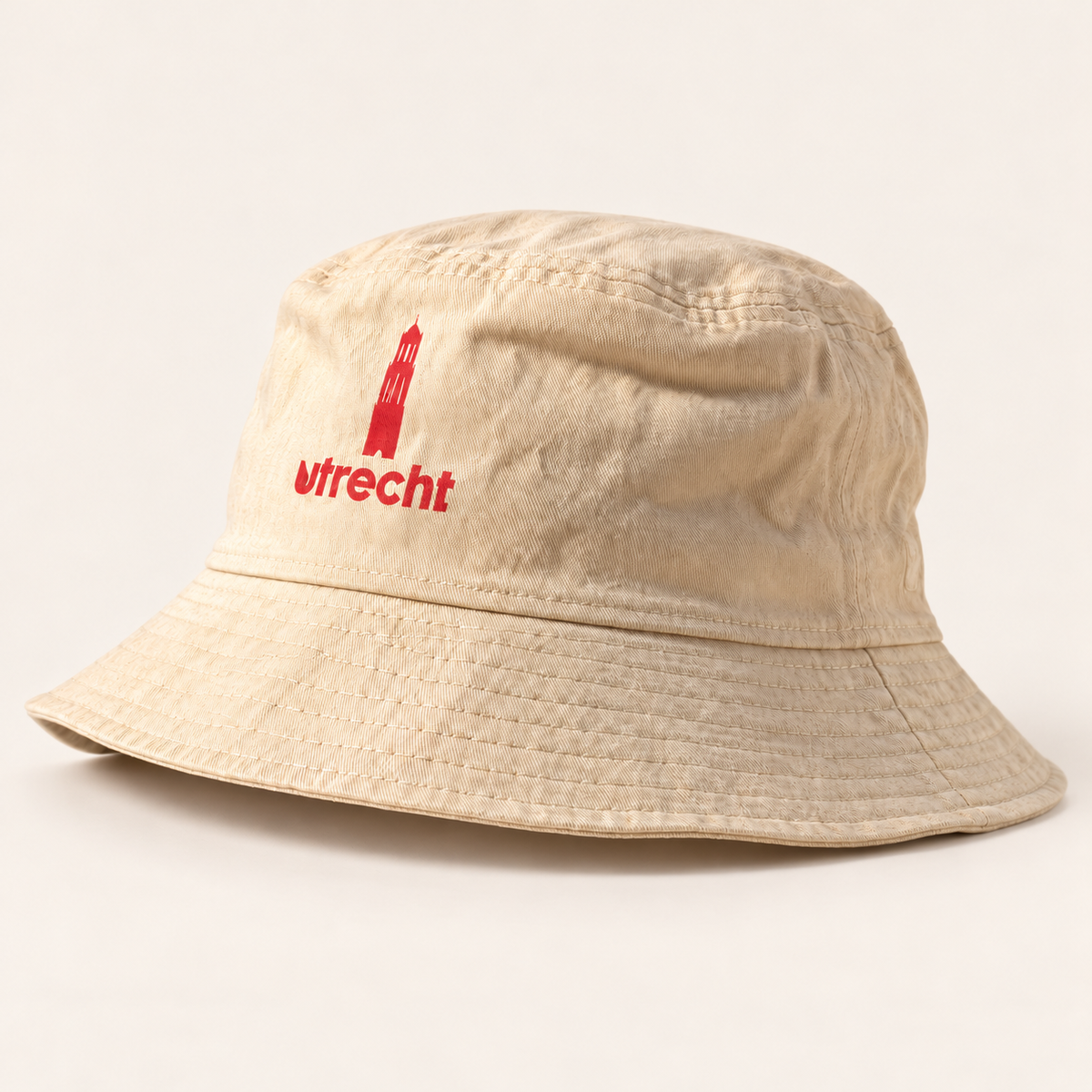Bucket Hat Utrecht – beige studiofoto